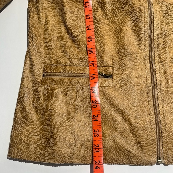 JM Collection Camel Faux Leather Vegan Snakeskin Print Zip Up Jacket w/ Pockets - Picture 10 of 10